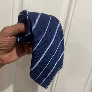 Kenneth Roberts Platinum Collection Navy Blue Striped Men's Tie Sz OS
